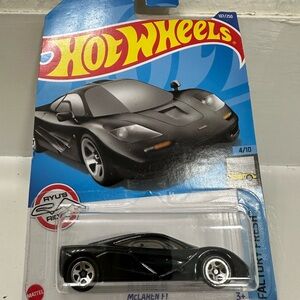 Hot Wheels McLaren F1 black "Factory Fresh" model